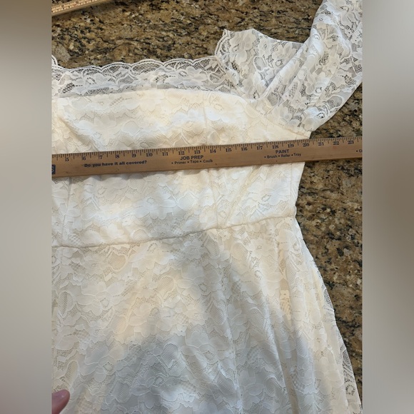Torrid Ivory Lace Off Shoulder Fit & Flare Wedding Dress plus size 20 - Picture 4 of 9